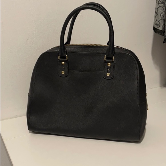 Michael Kors Handbag - Picture 2 of 6